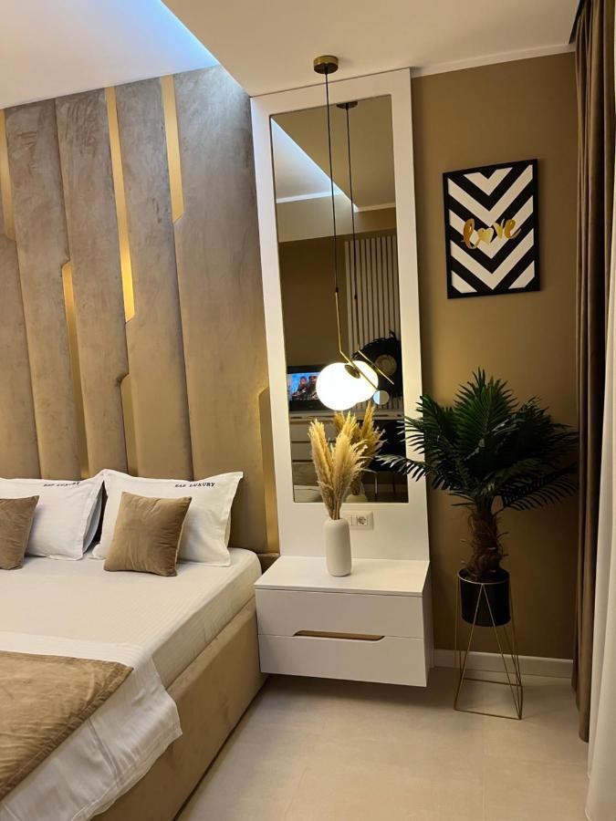 Sas 2 Luxury Apartments Мамая Экстерьер фото